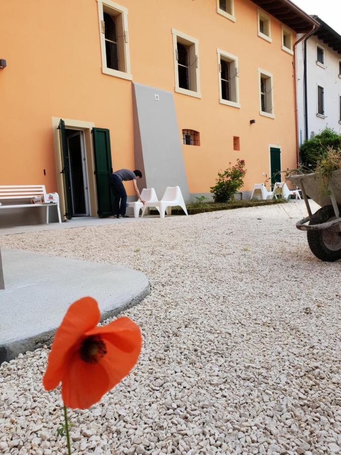 شقة La Casa Di Edone مونزامبانو المظهر الخارجي الصورة