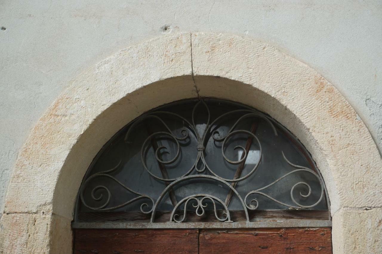 شقة La Casa Di Edone مونزامبانو المظهر الخارجي الصورة