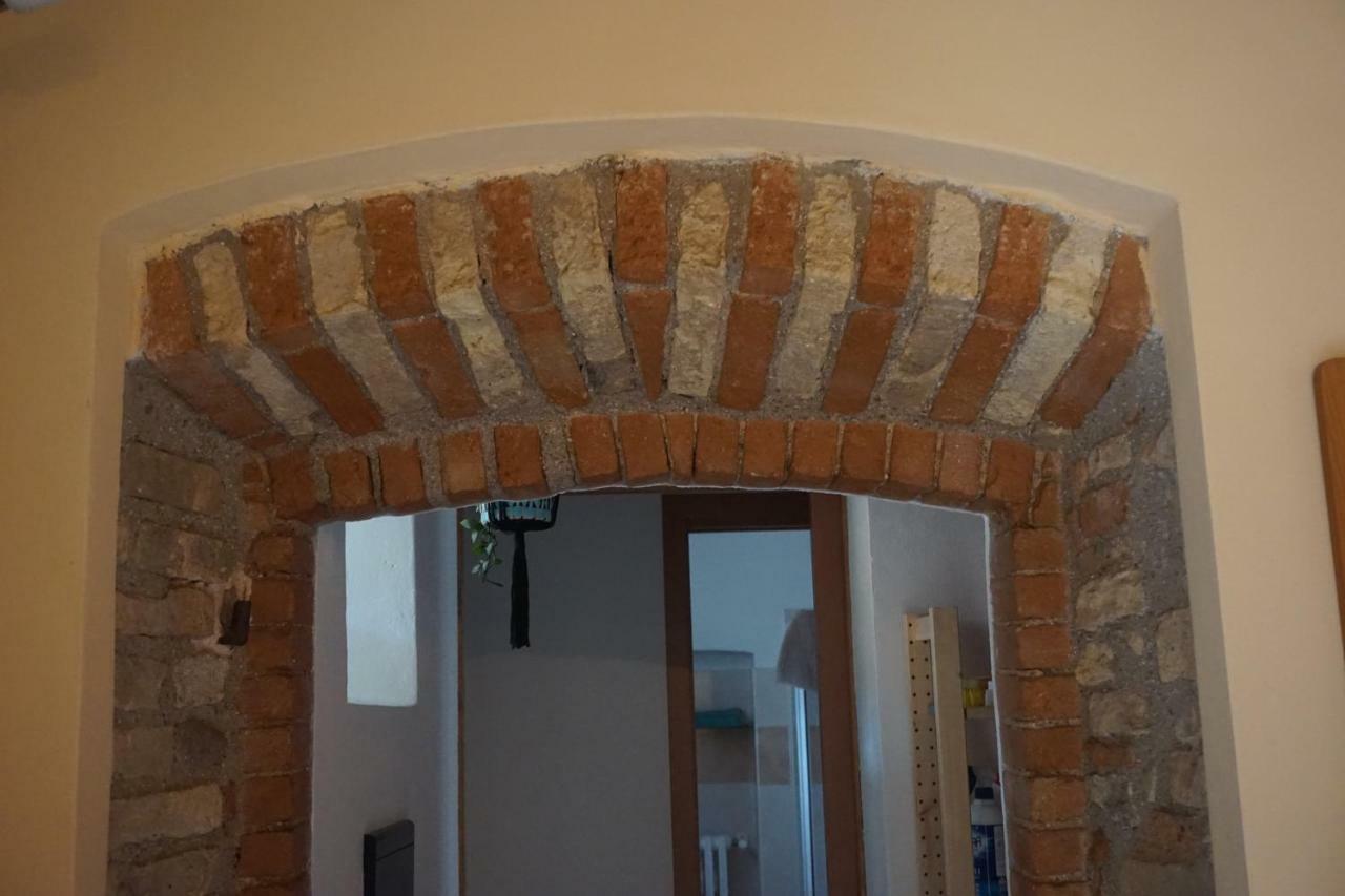 شقة La Casa Di Edone مونزامبانو المظهر الخارجي الصورة